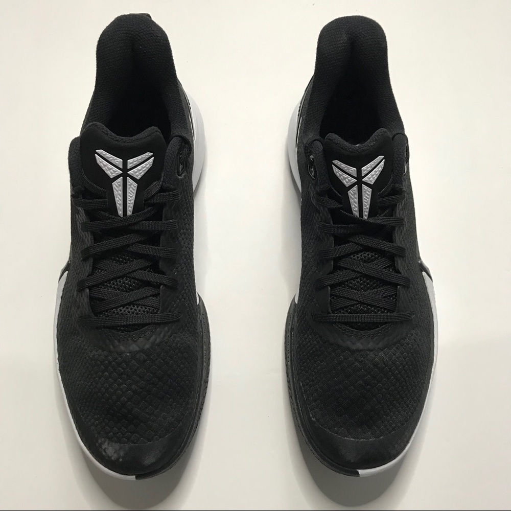 Nike Kobe Mamba Focus Men's Shoes 8.5 Black White
